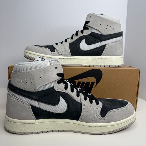 Air Jordan Zoom Comfort 2 Black Iron Grey Size 11 Women / Size 9.5 Men - Picture 2 of 8